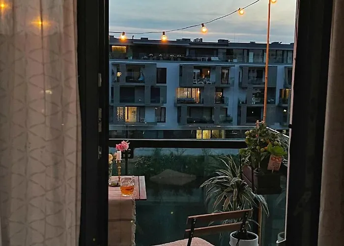 Apartament Riverside Serenity Modern With Sunset Views Praga