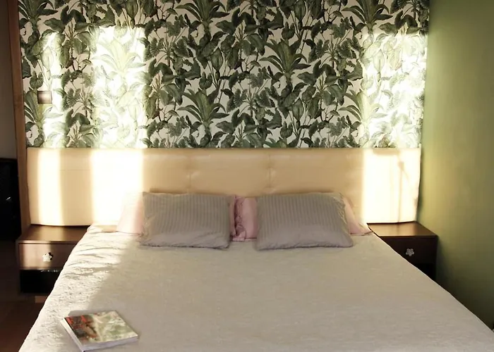 Apartament Riverside Serenity Modern With Sunset Views Praga