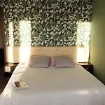 Apartamento Riverside Serenity Modern With Sunset Views Praga